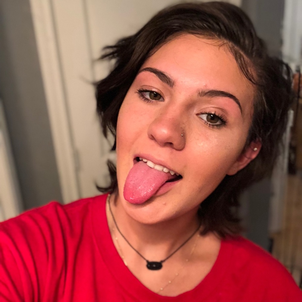 Meet your Posher, Lauren